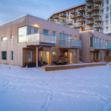 Skir 2 Bdr Corner View Apartement Tromsø Esterno foto