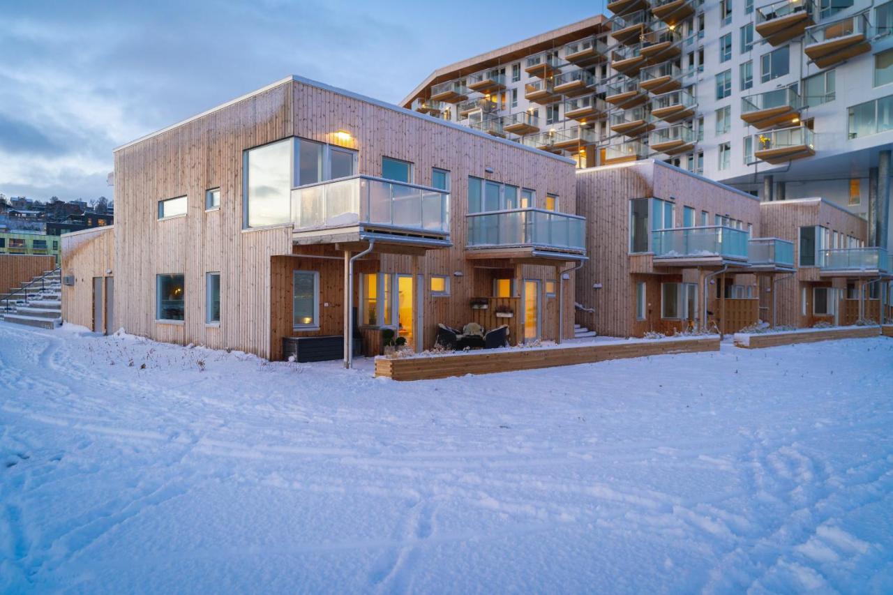 Skir 2 Bdr Corner View Apartement Tromsø Esterno foto